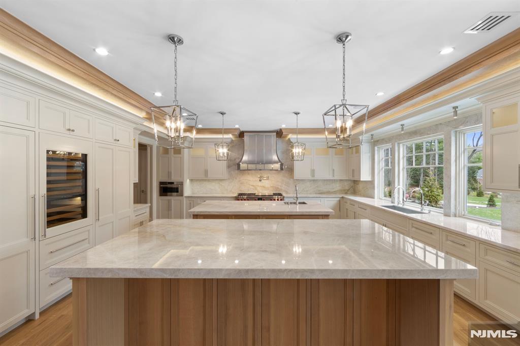 104 Chestnut Ridge