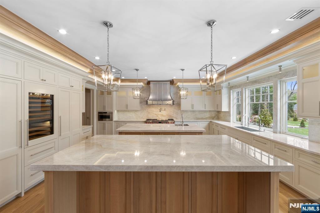 104 Chestnut Ridge