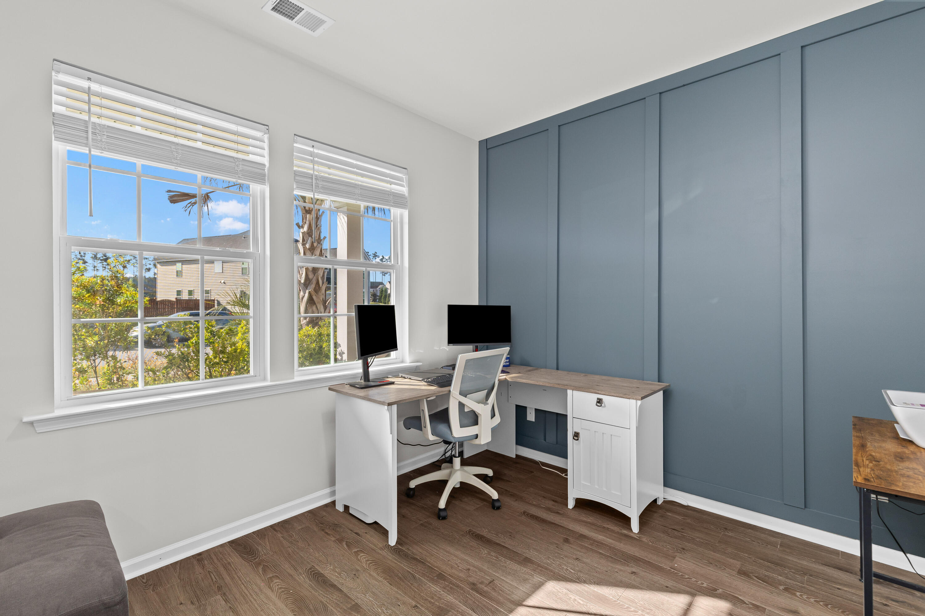 511 Singing Bush Avenue