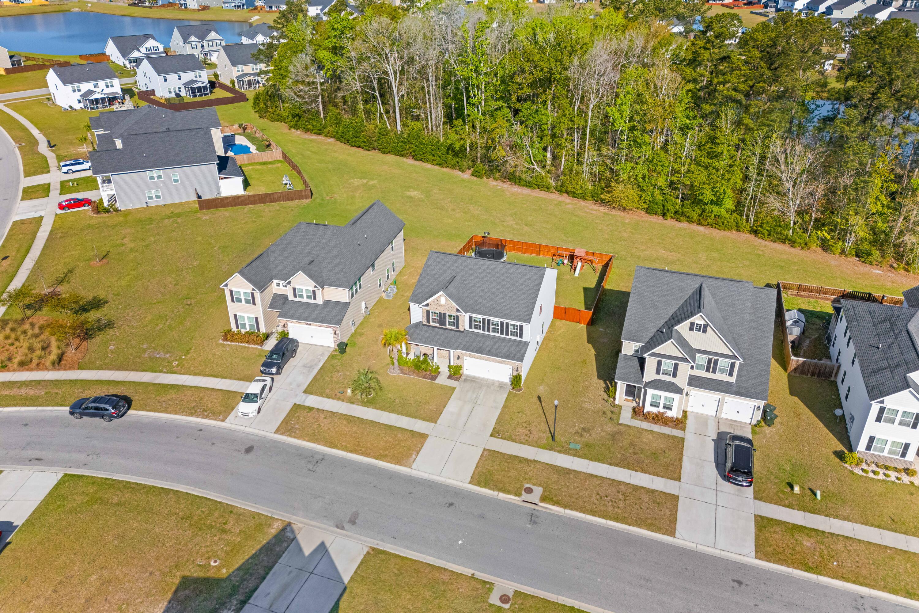 511 Singing Bush Avenue