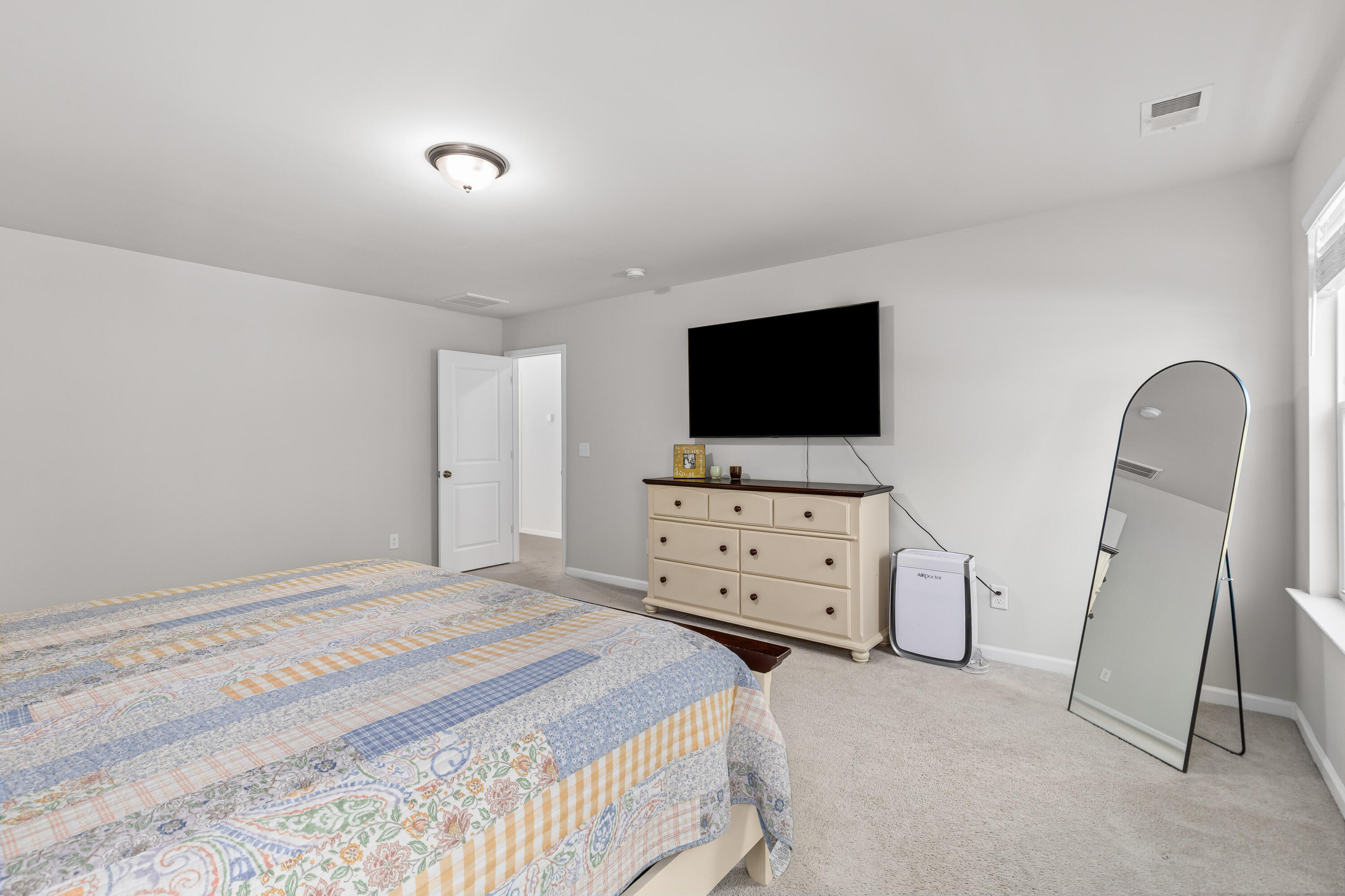 511 Singing Bush Avenue