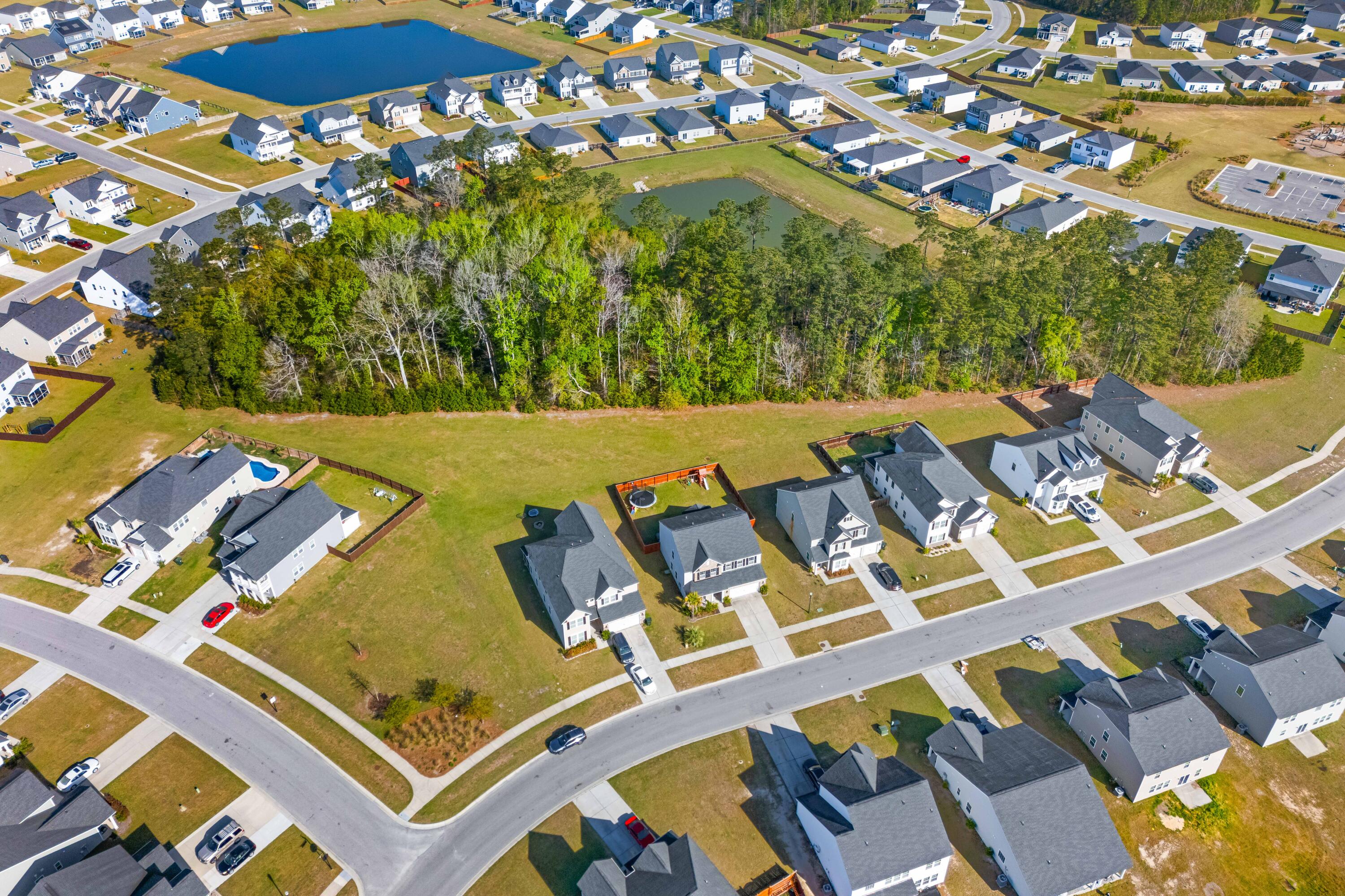 511 Singing Bush Avenue