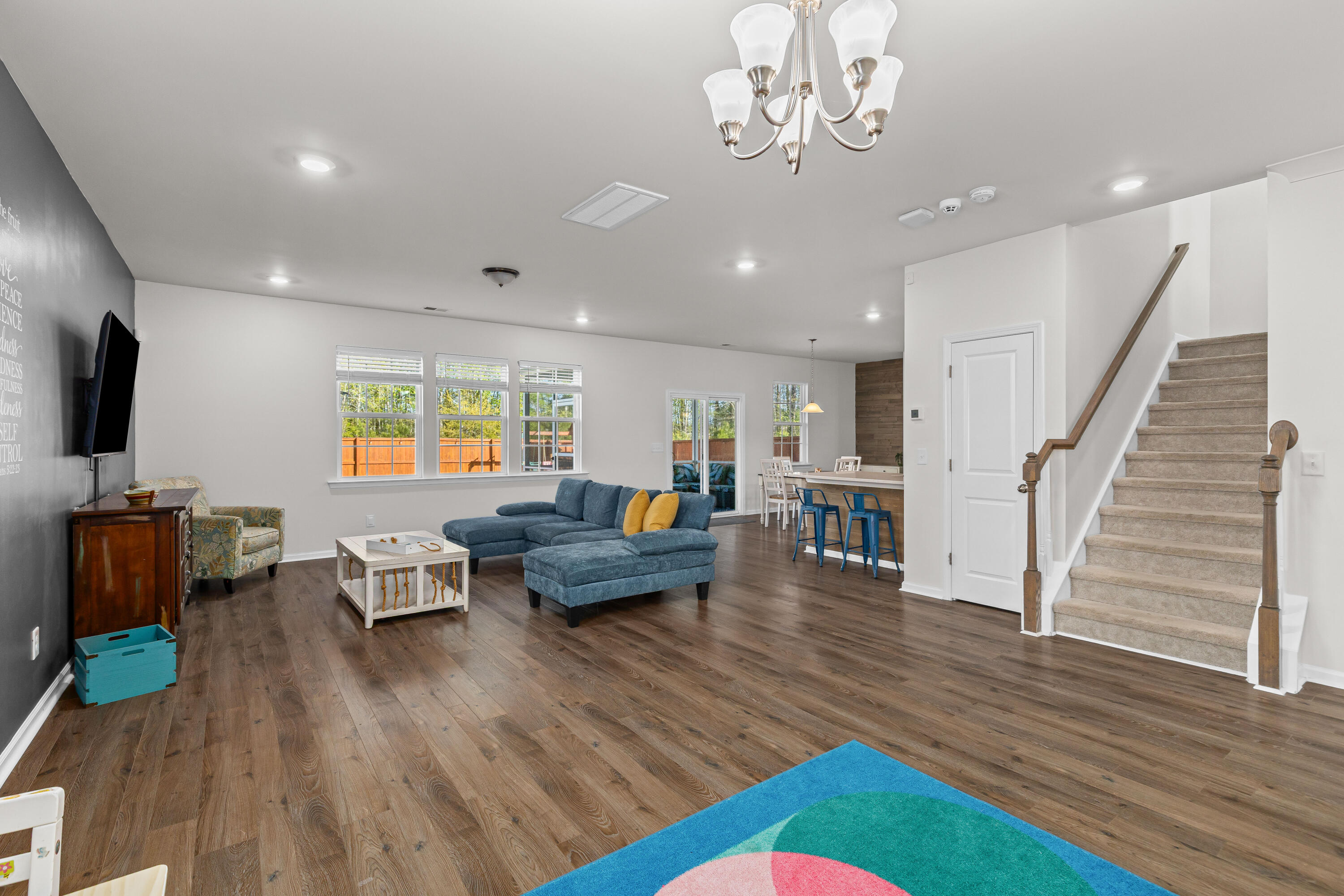 511 Singing Bush Avenue