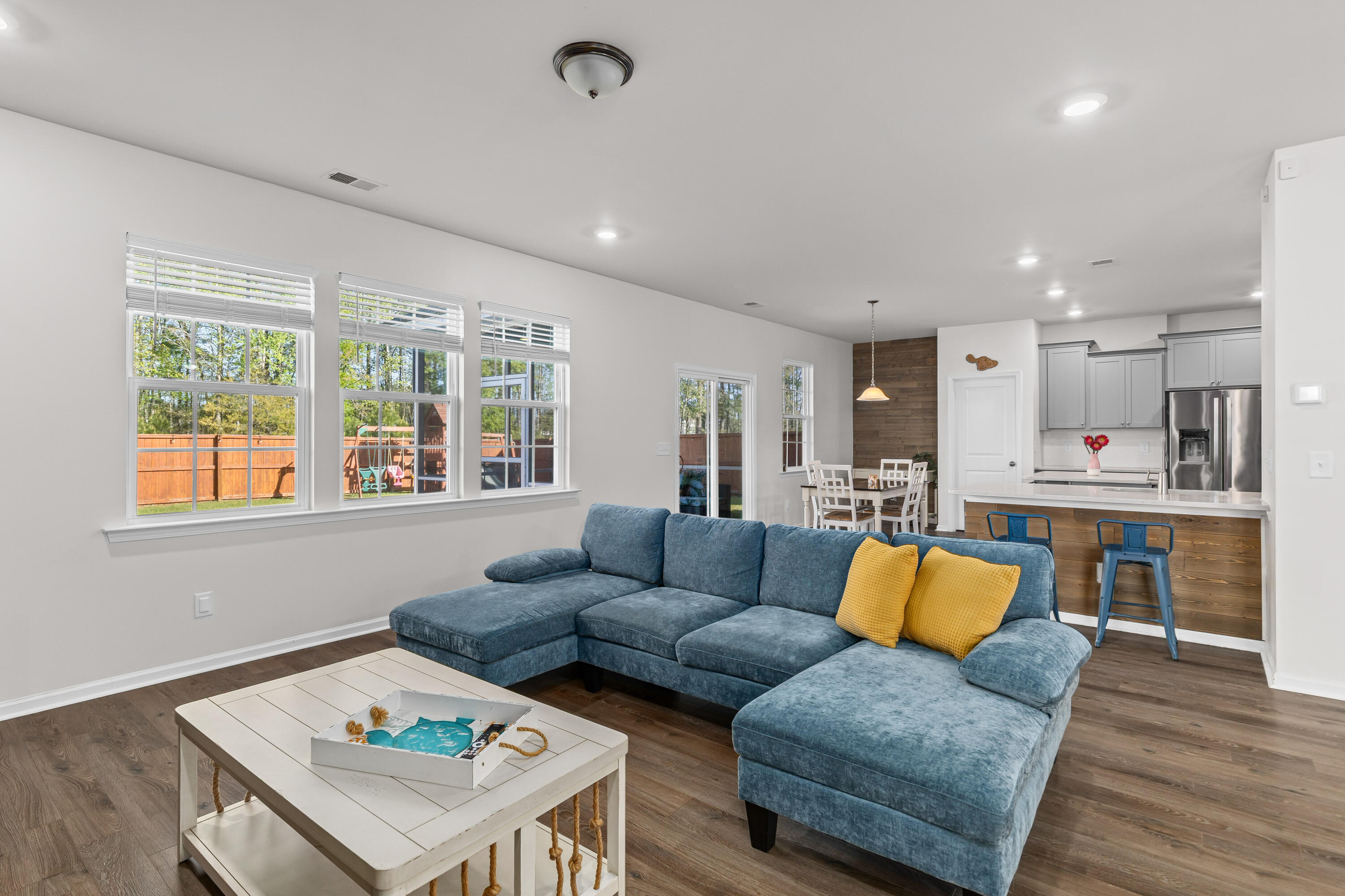 511 Singing Bush Avenue