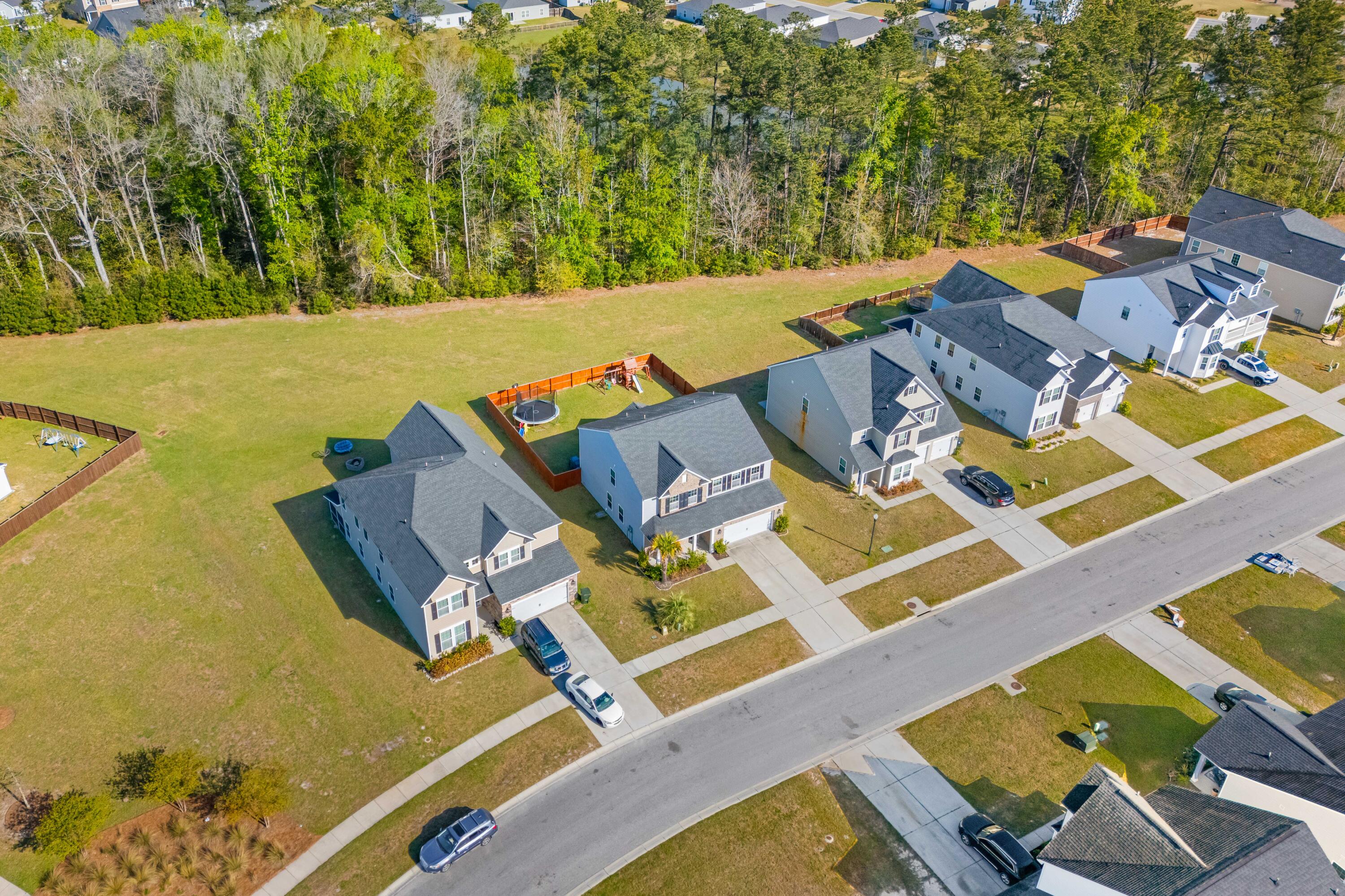 511 Singing Bush Avenue