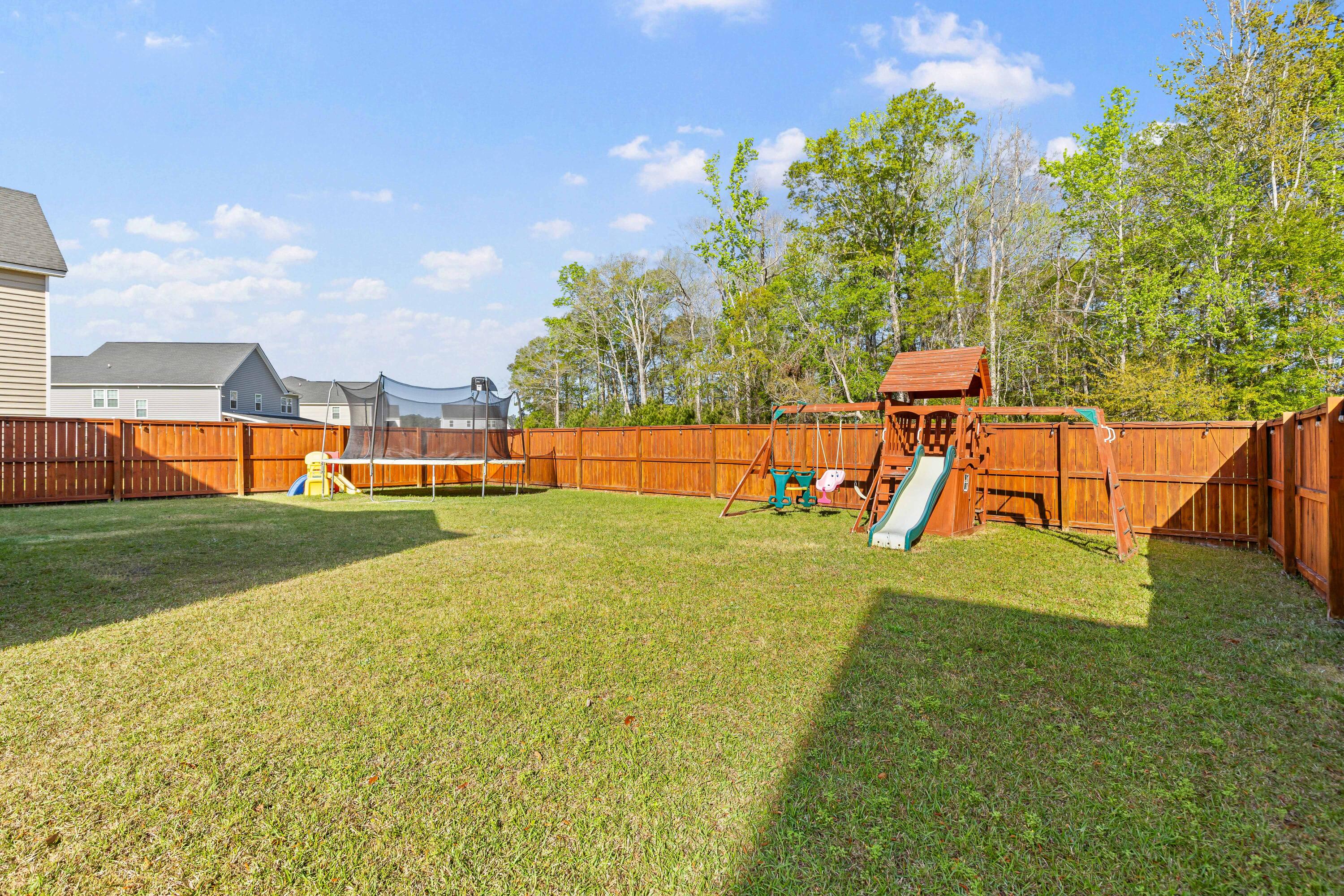 511 Singing Bush Avenue