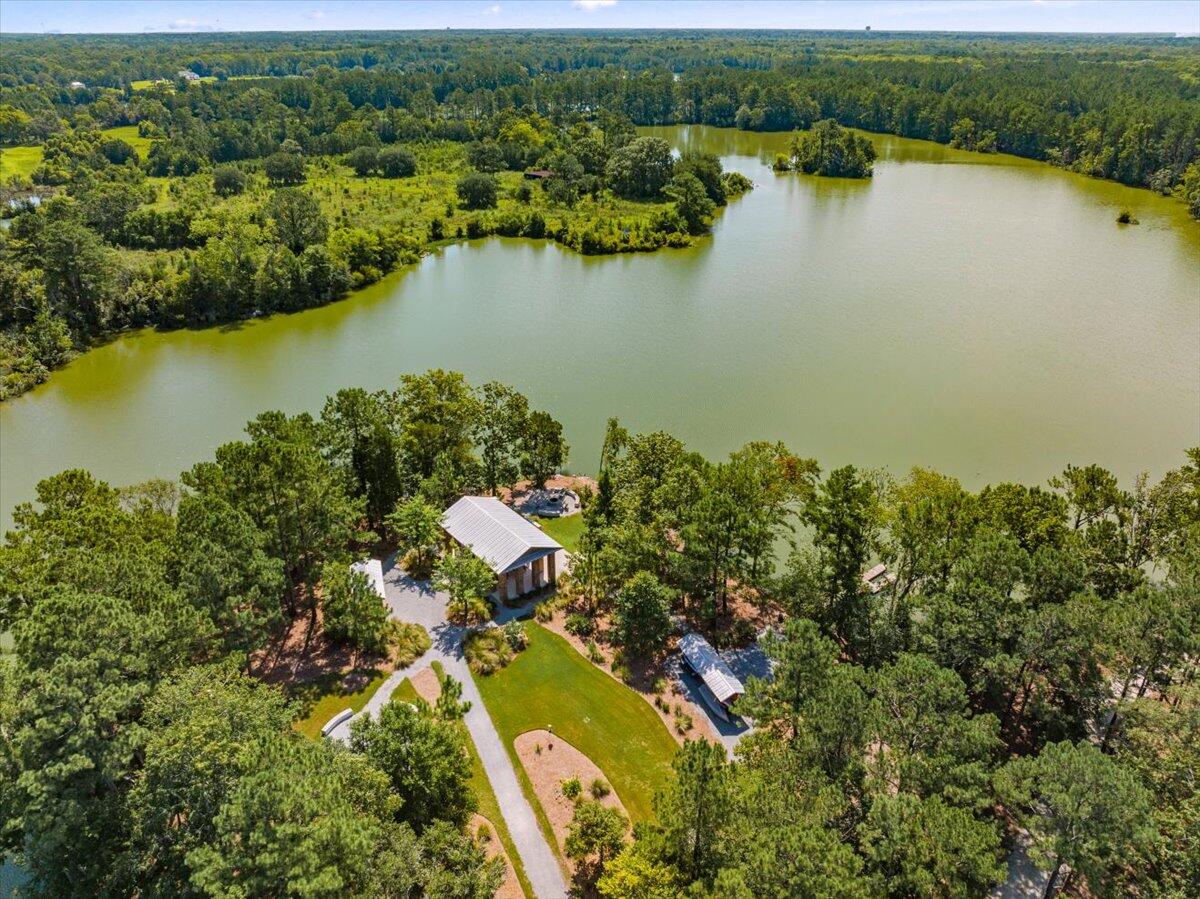 153 Country Gate Lane