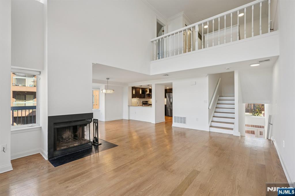 316 Thornton Court T316