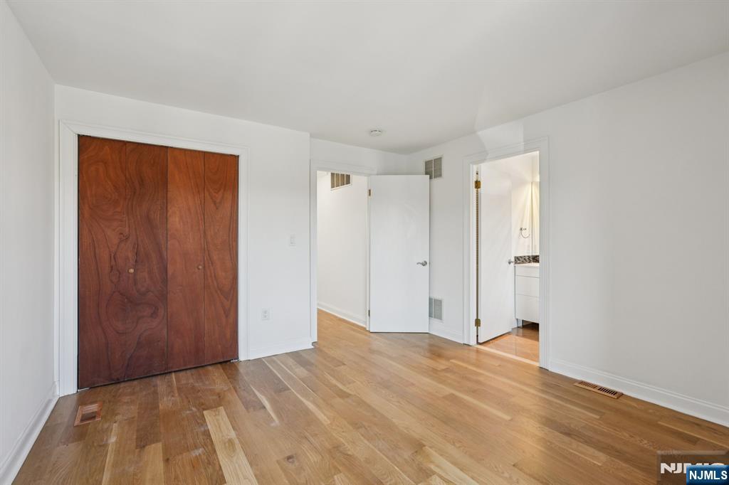 316 Thornton Court T316