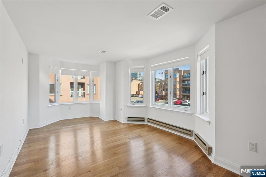 316 Thornton Court T316