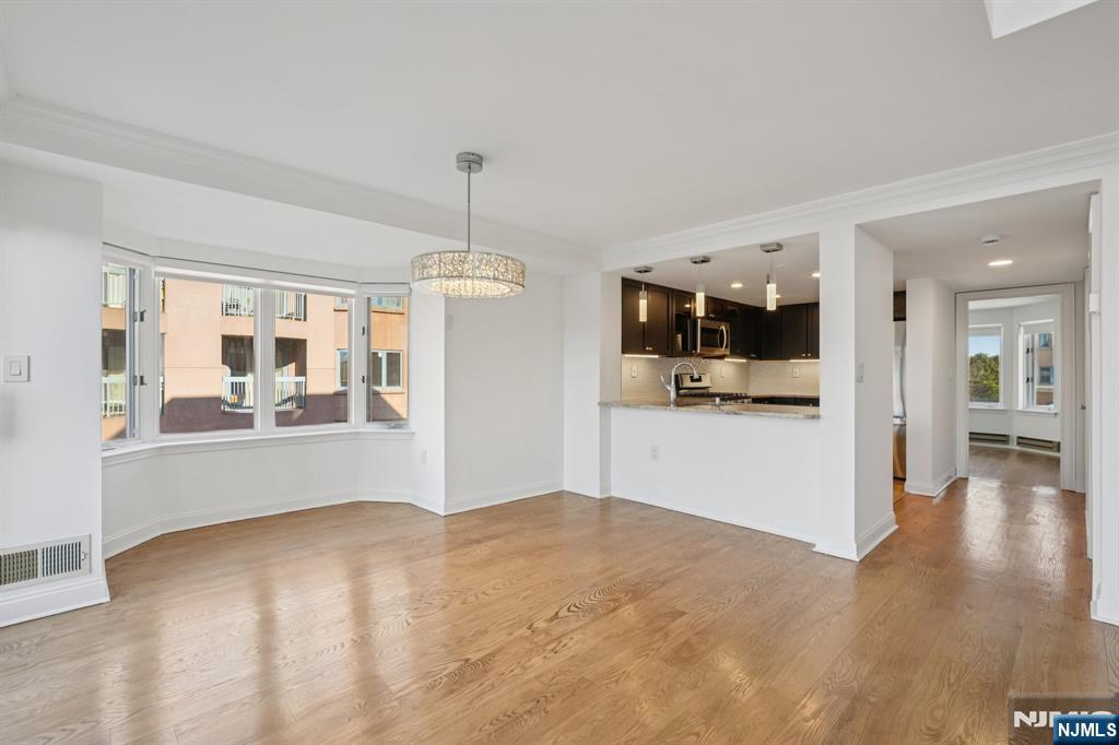 316 Thornton Court T316