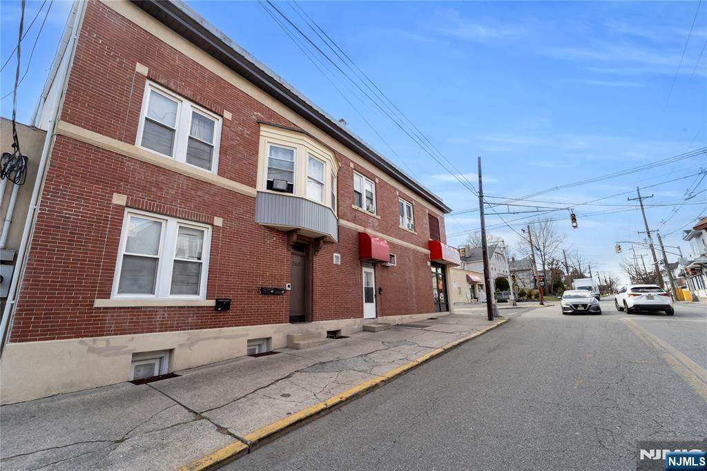 265 Queen Anne Road