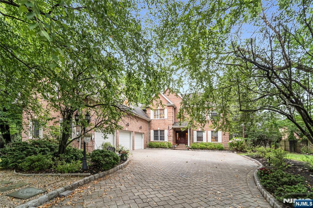 136 Tappan Road