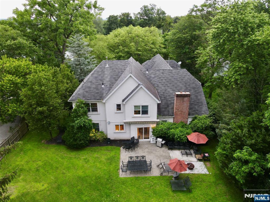 136 Tappan Road