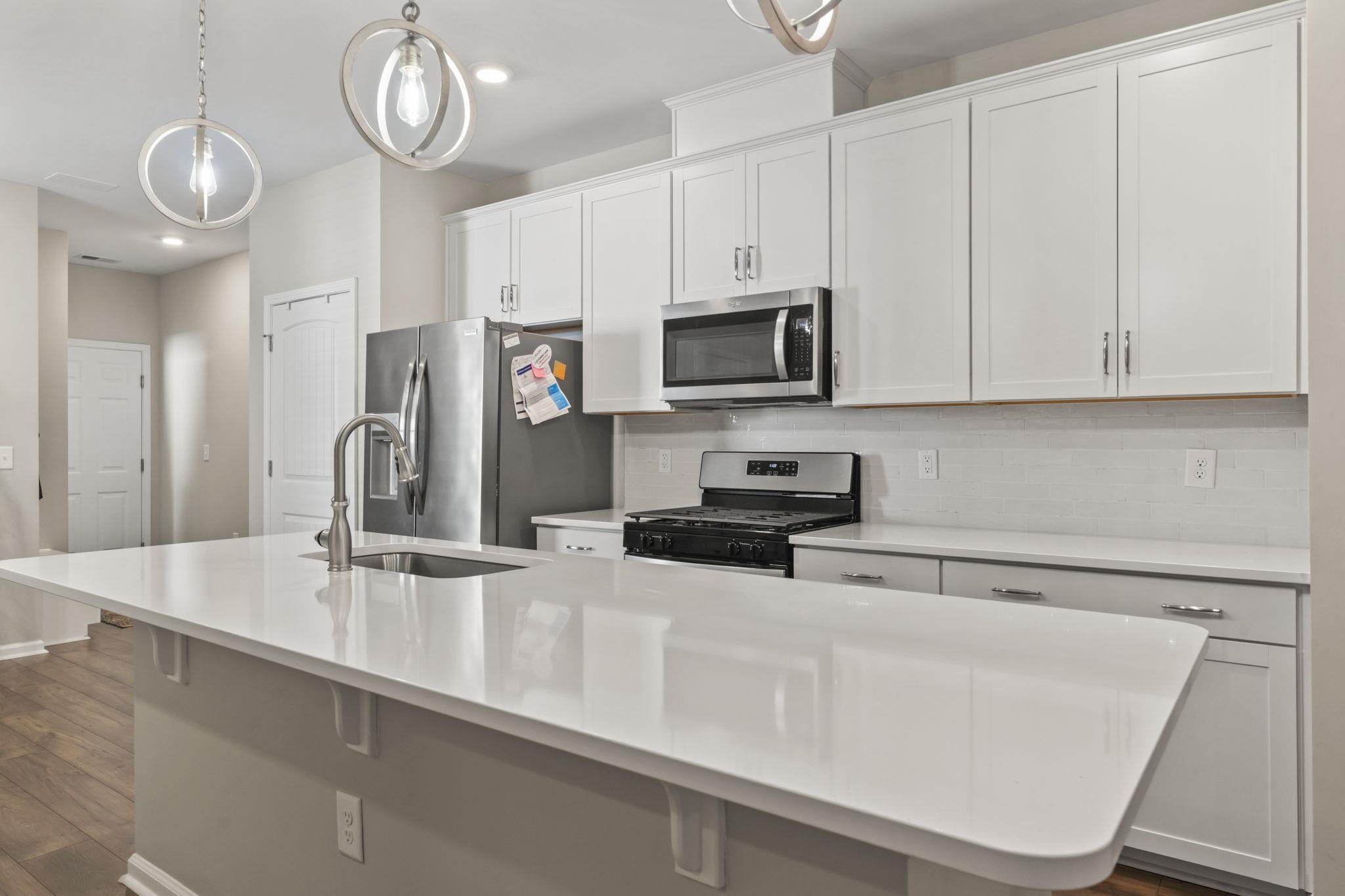 4031 Taranto Loop Unit: C