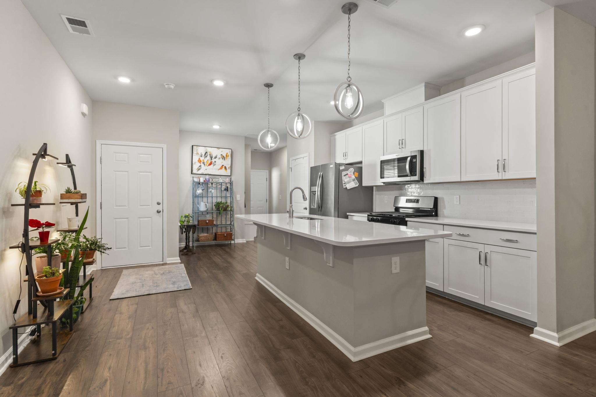 4031 Taranto Loop Unit: C