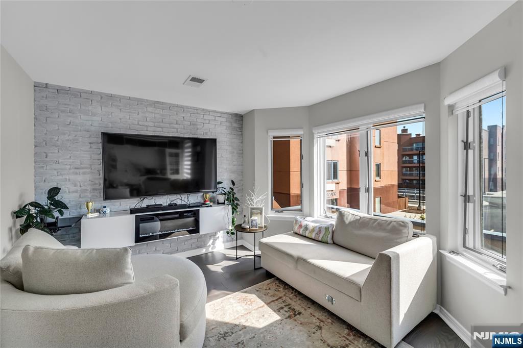 309 Hancock Court M309