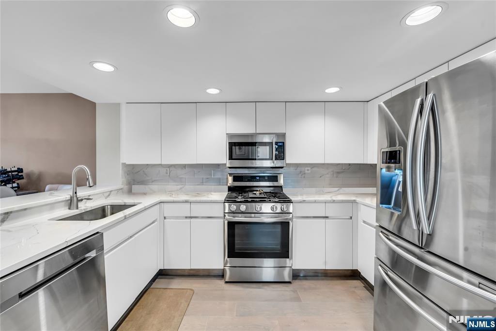 309 Hancock Court M309