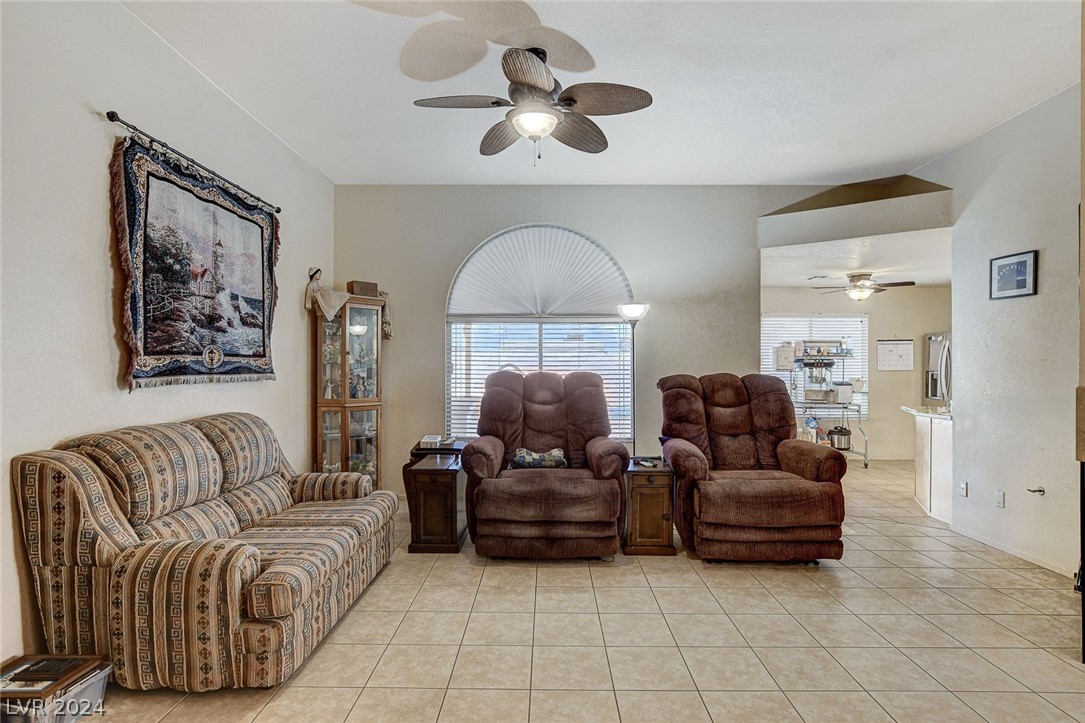 450 Tiger Lily Way
