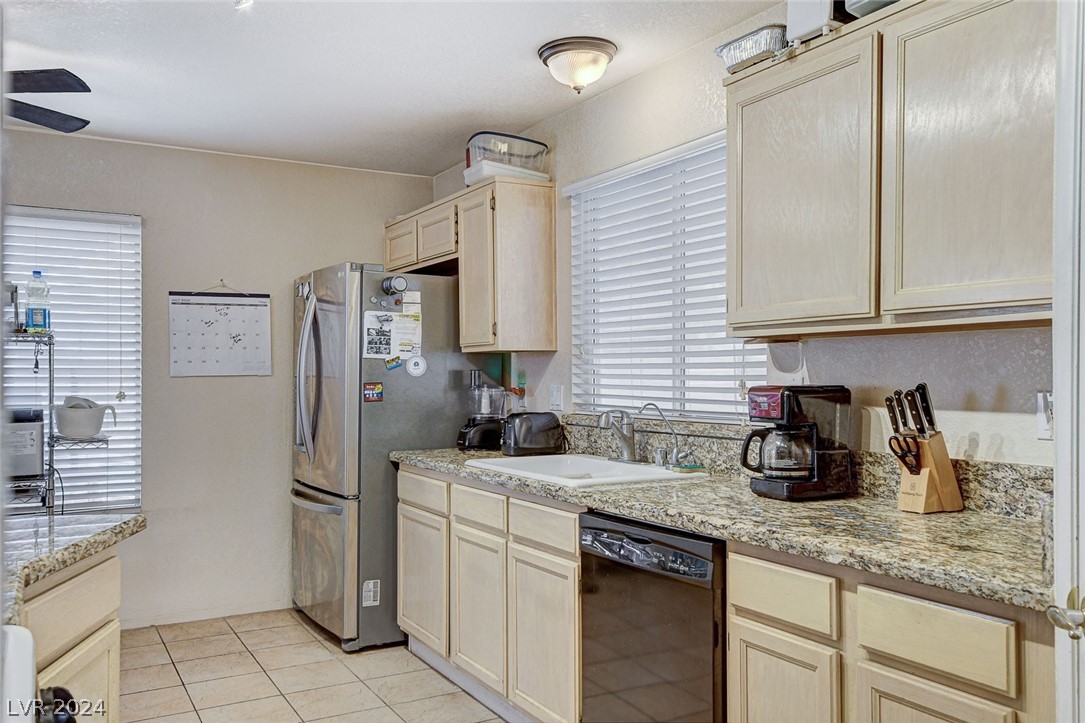 450 Tiger Lily Way
