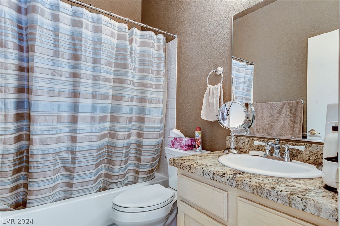 450 Tiger Lily Way