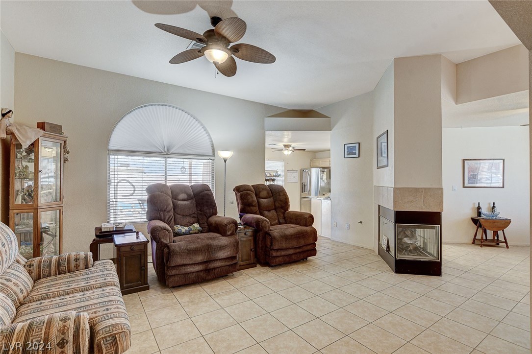 450 Tiger Lily Way