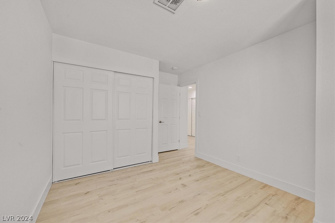 3132 Iroquois Lane