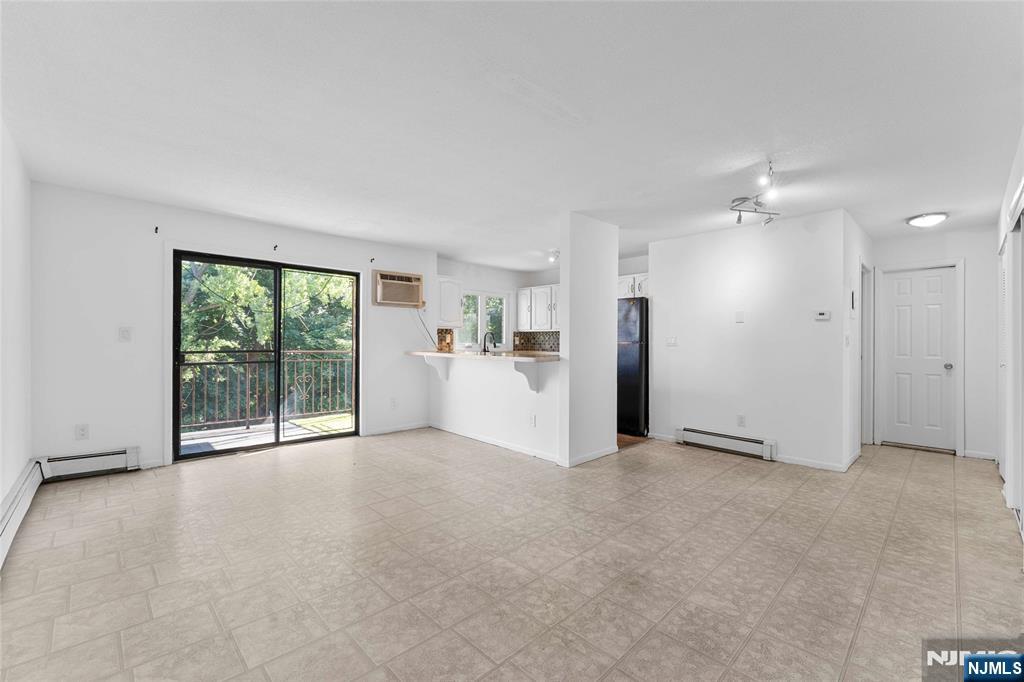1616 74th Street 206