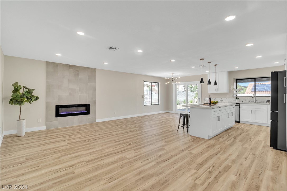 2700 Tidewater Court