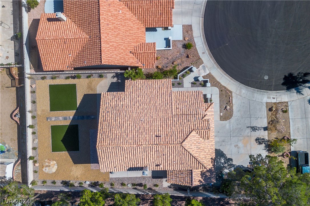 2700 Tidewater Court