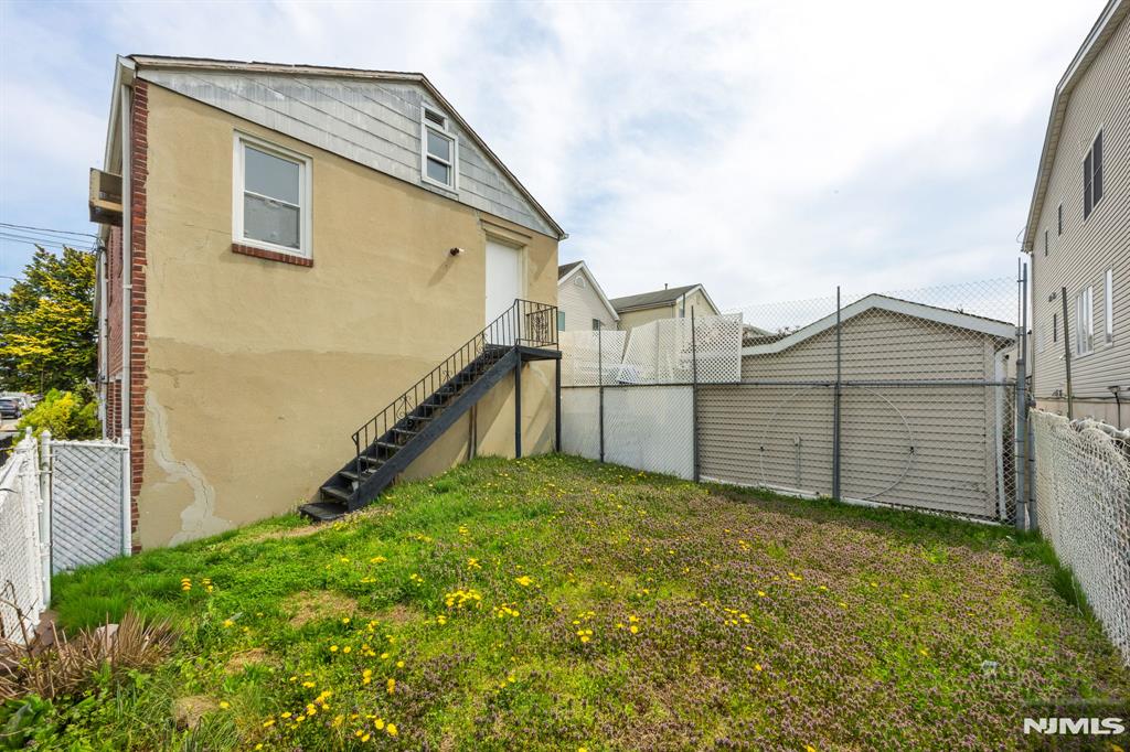 826 7th Street