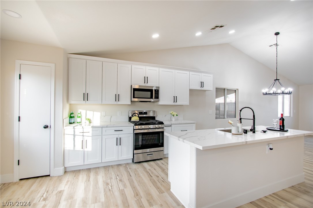3746 Saint Charles Court