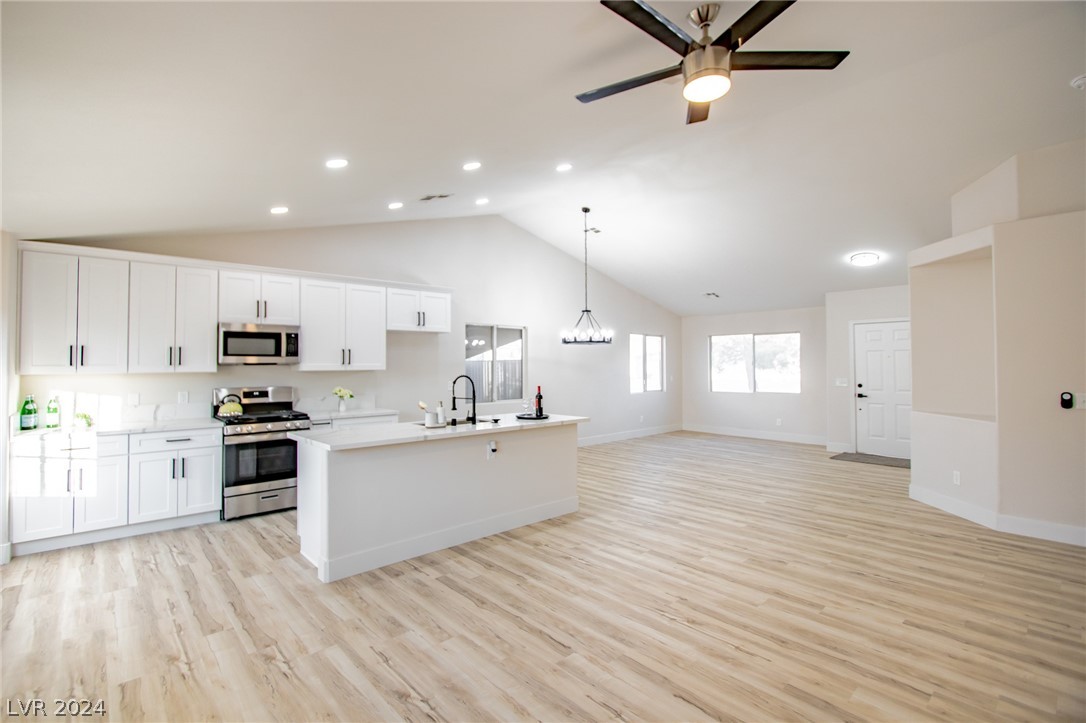 3746 Saint Charles Court