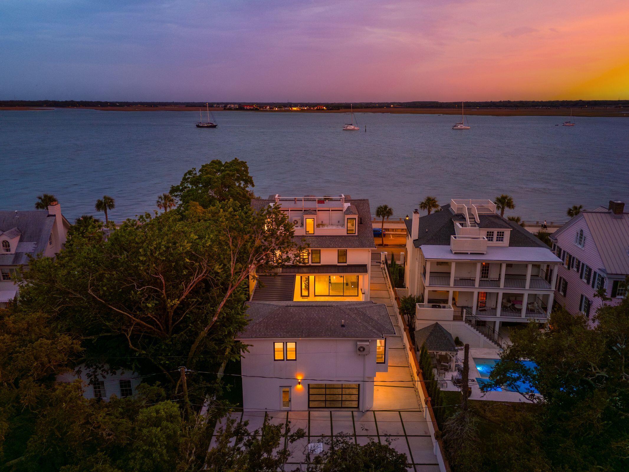 100 Murray Boulevard