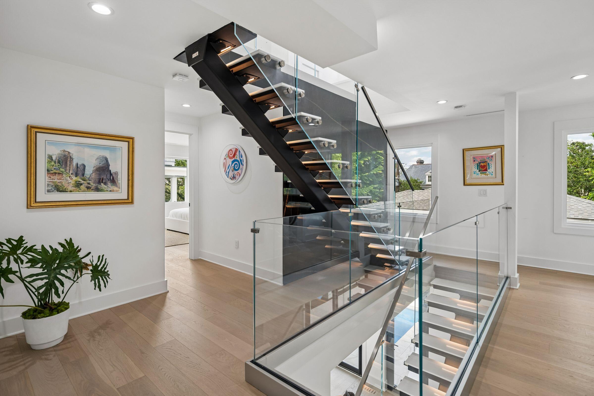 100 Murray Boulevard