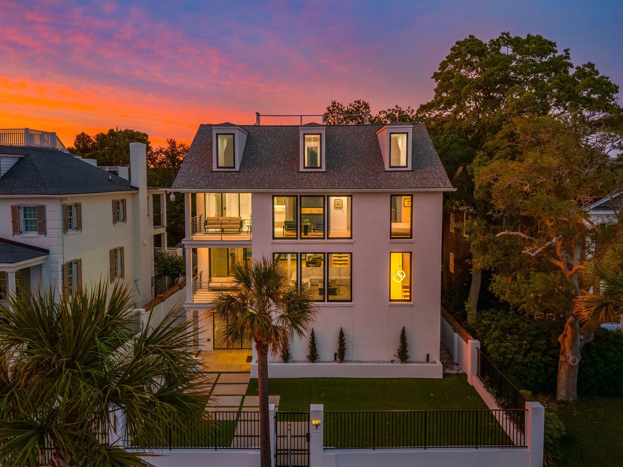 100 Murray Boulevard