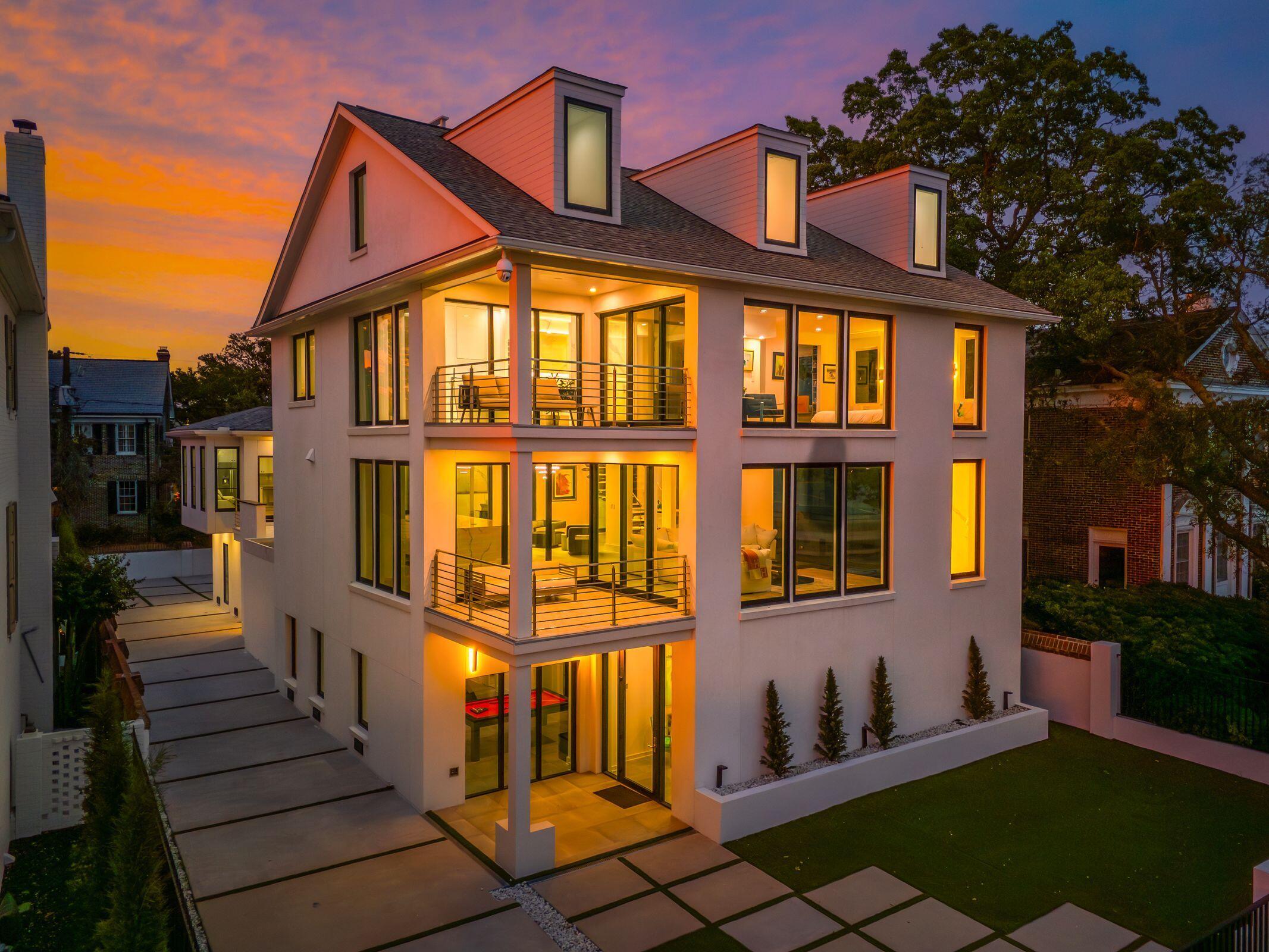 100 Murray Boulevard
