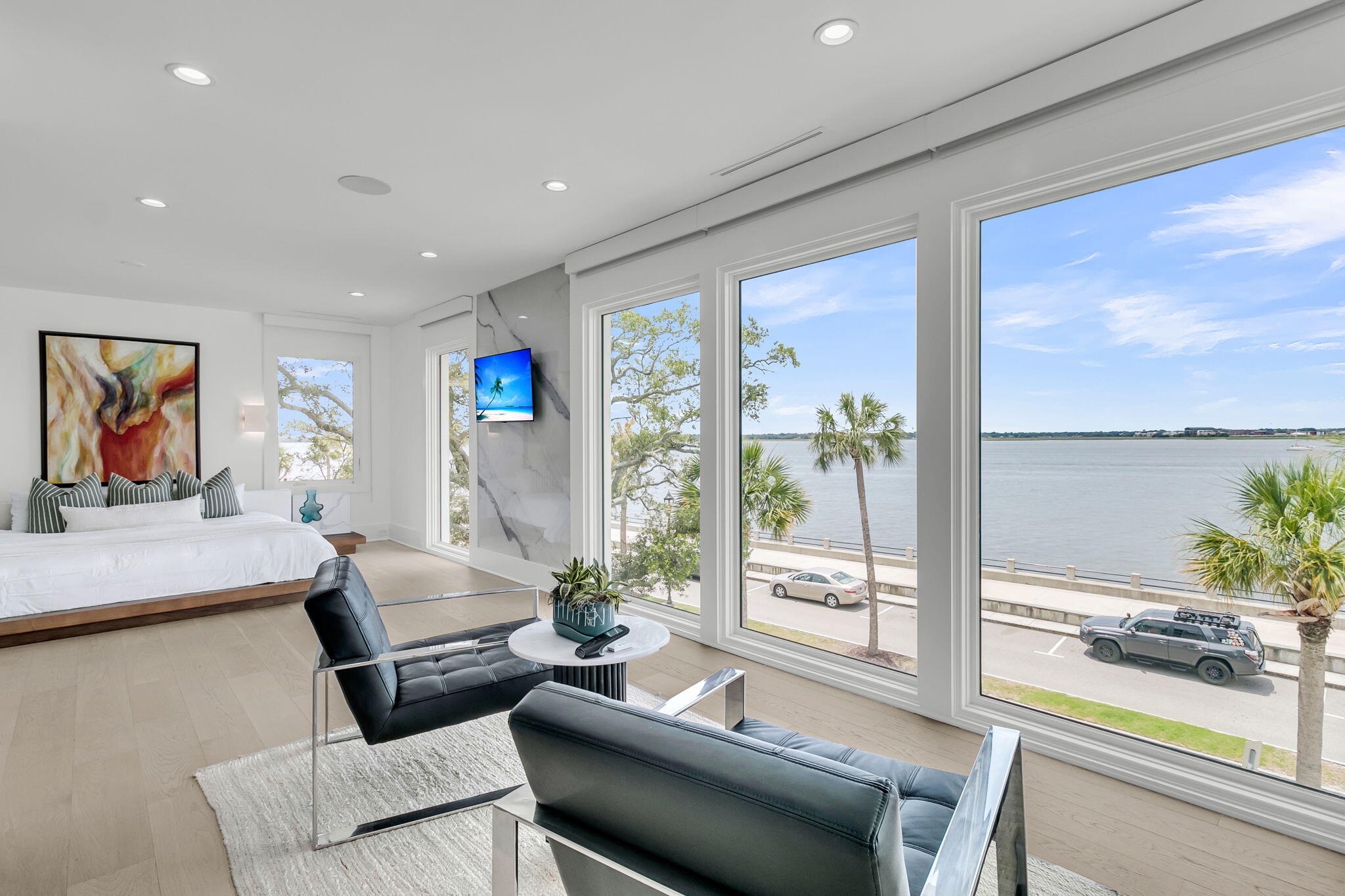 100 Murray Boulevard