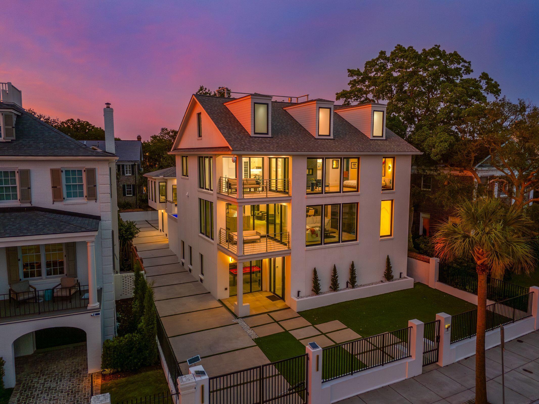 100 Murray Boulevard