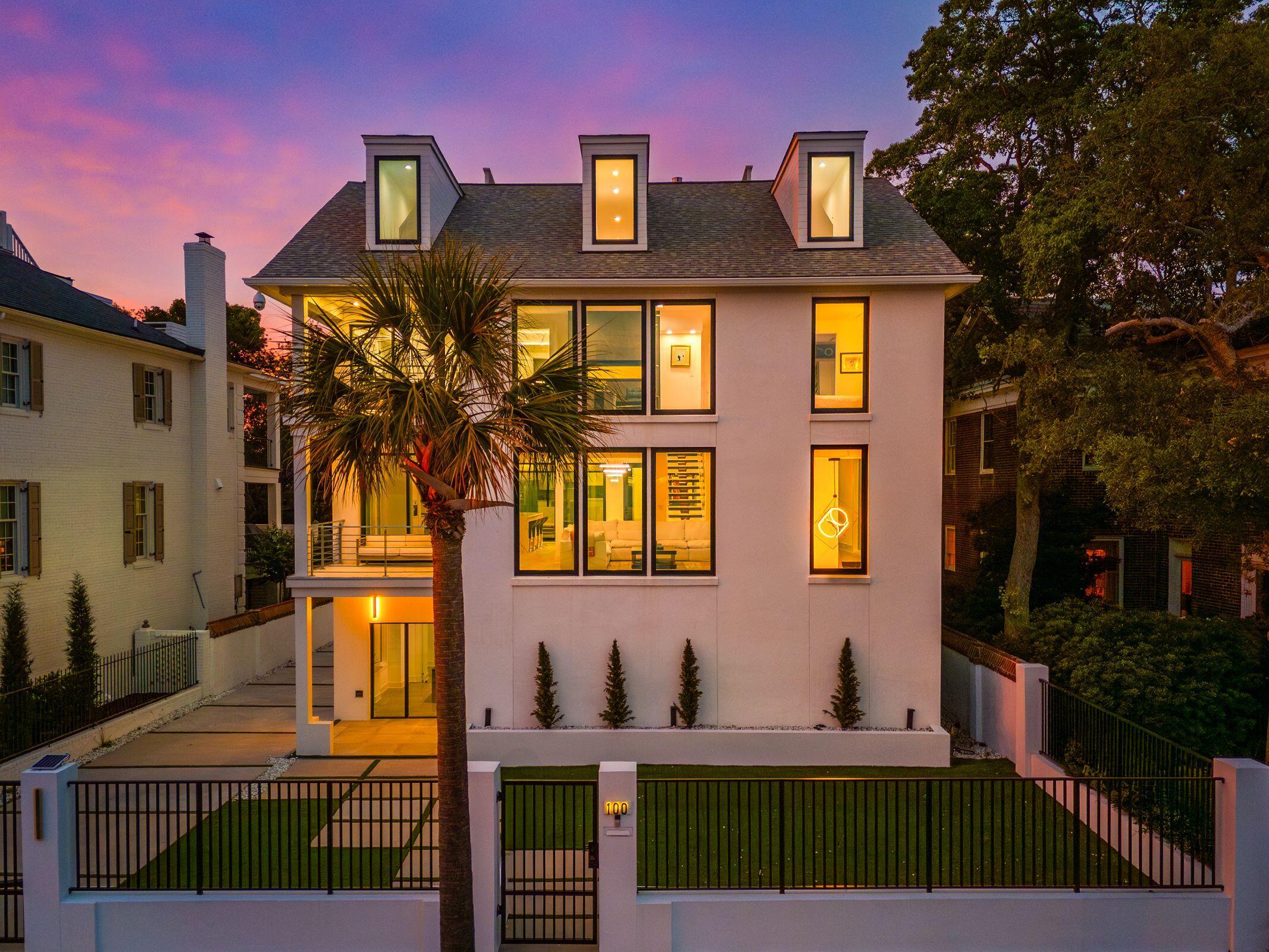 100 Murray Boulevard