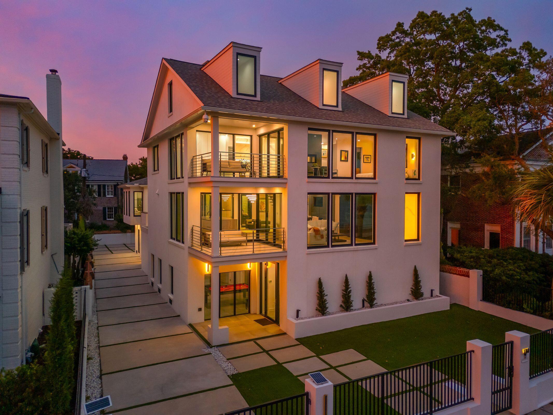 100 Murray Boulevard