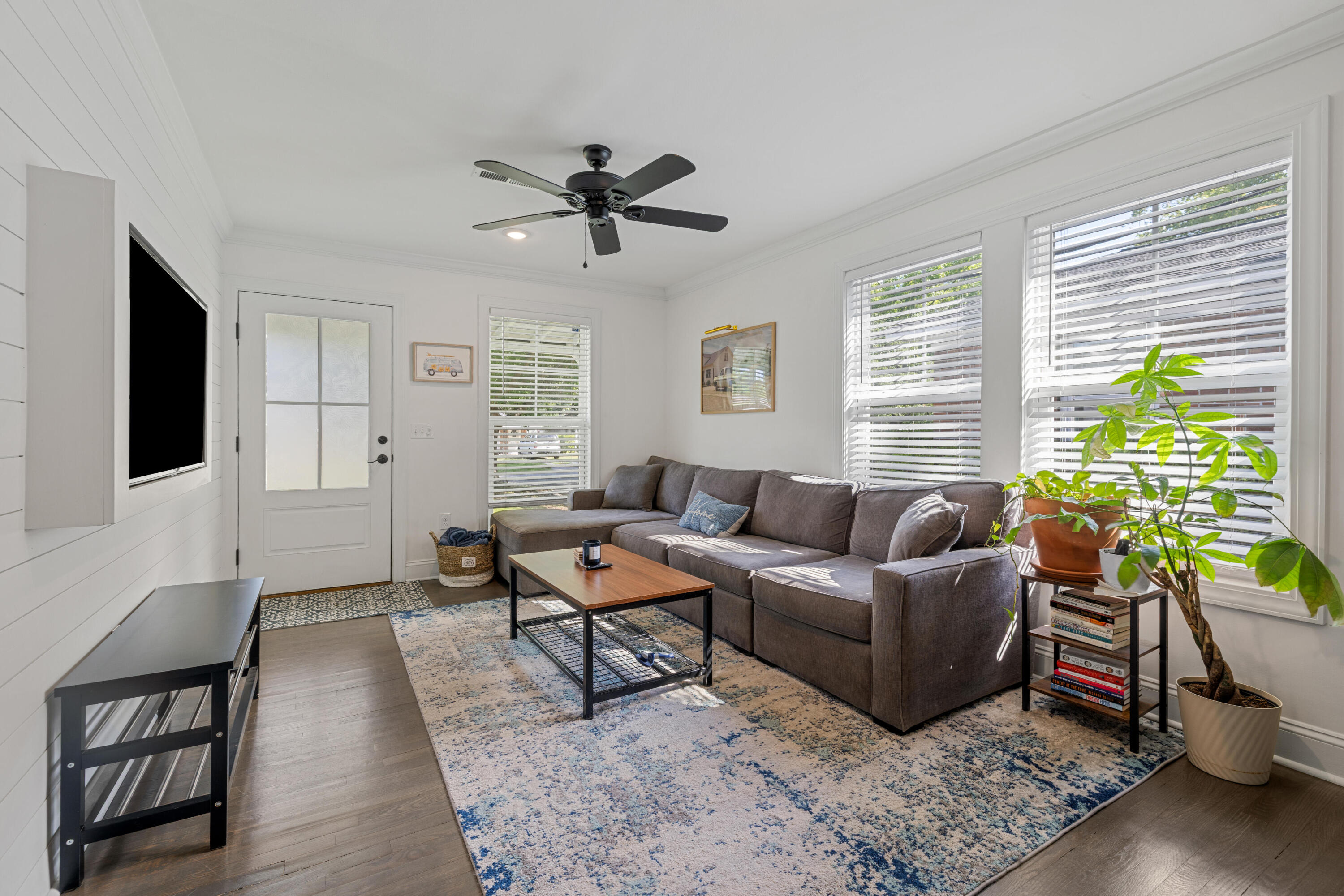 1543 Joan Street