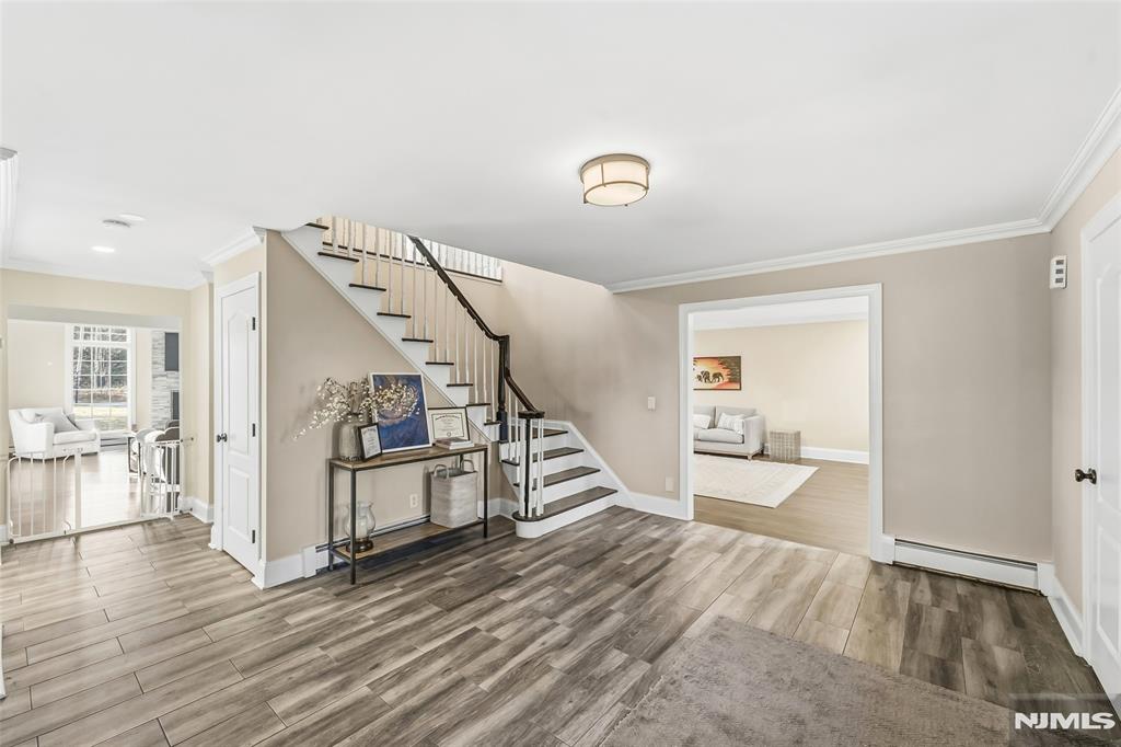 27 Pine Hill Road