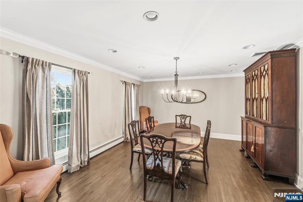 27 Pine Hill Road
