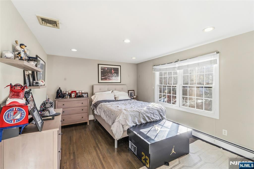 27 Pine Hill Road