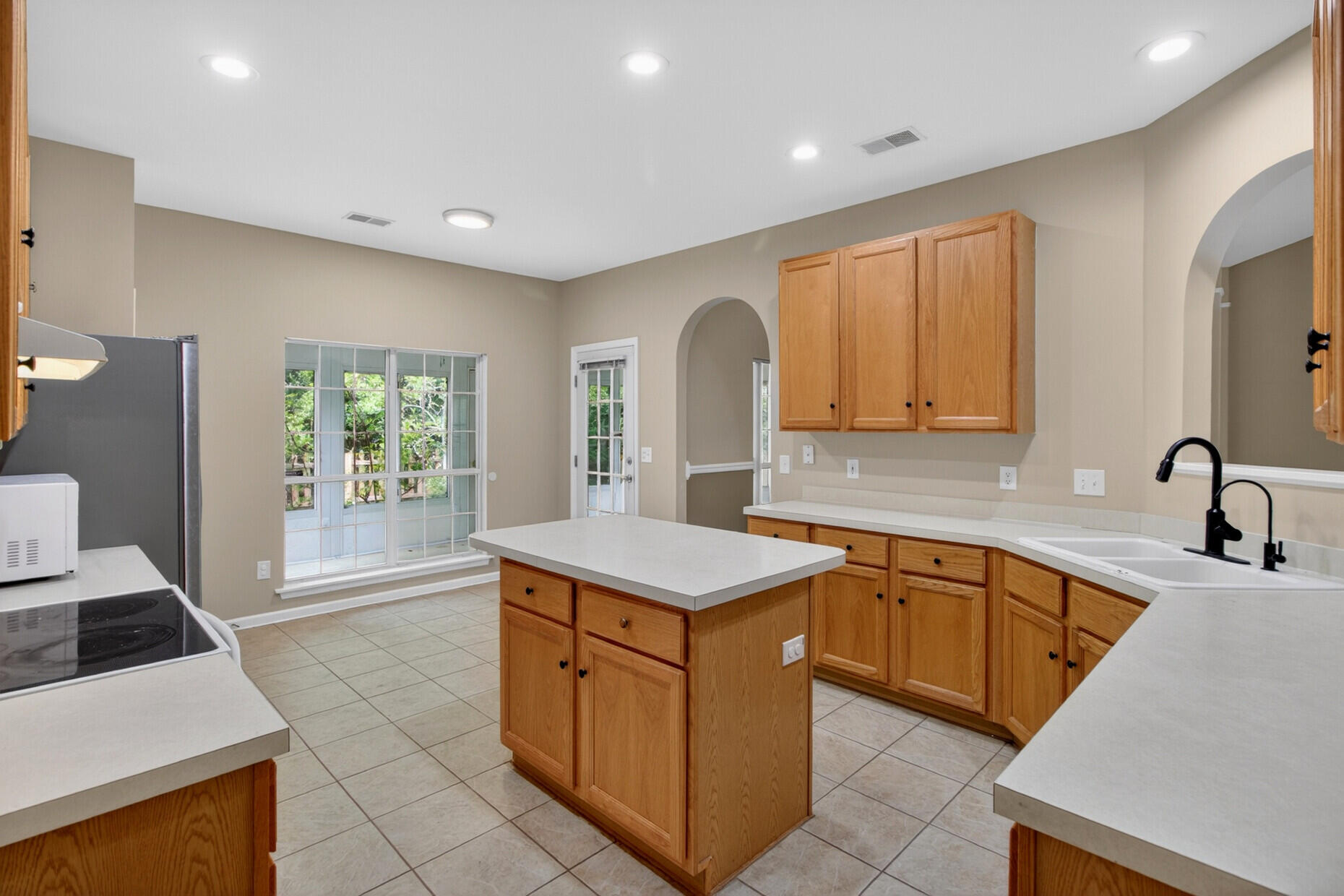 2636 Palmetto Hall Boulevard