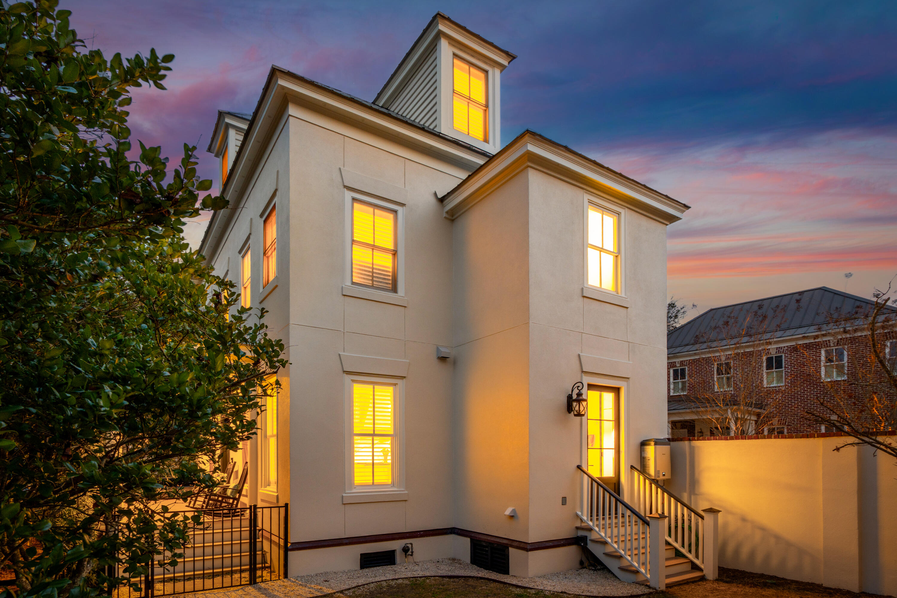 45 Eastlake Road