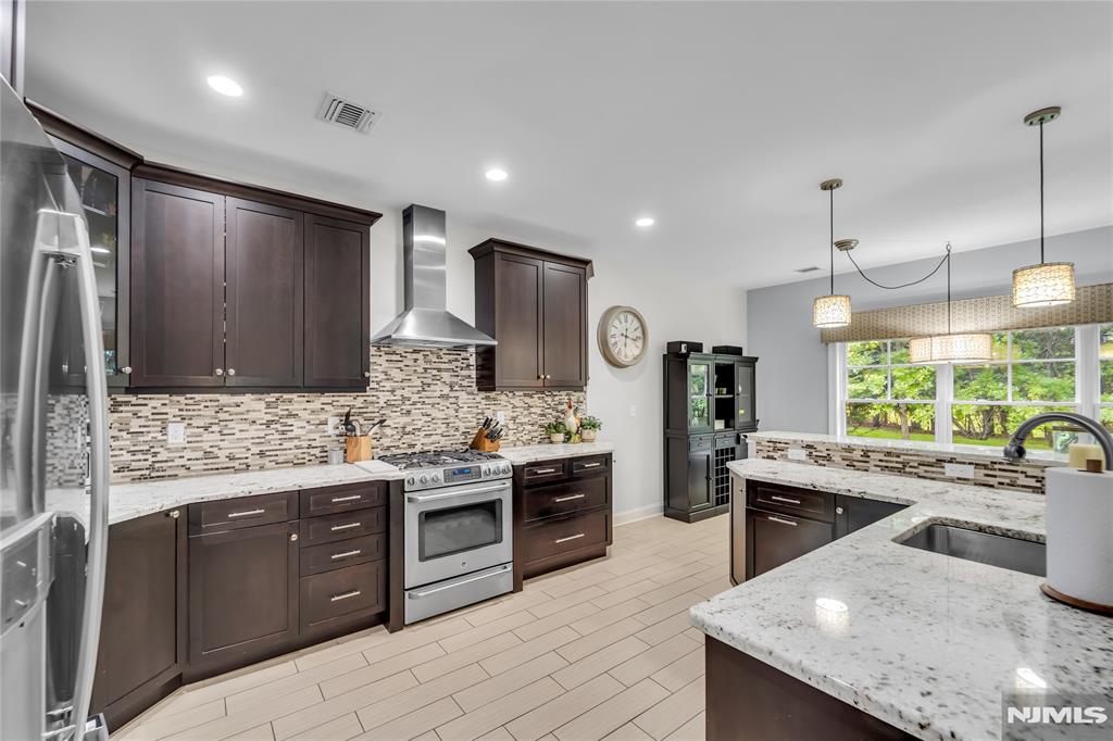32 Cherrywood Court 7004