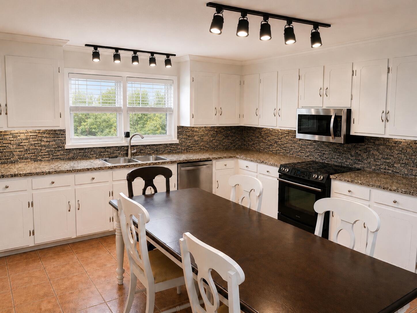 1398 Chicken Creek Road