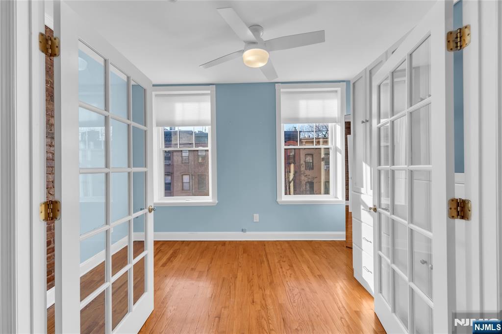919 Park Avenue 3R